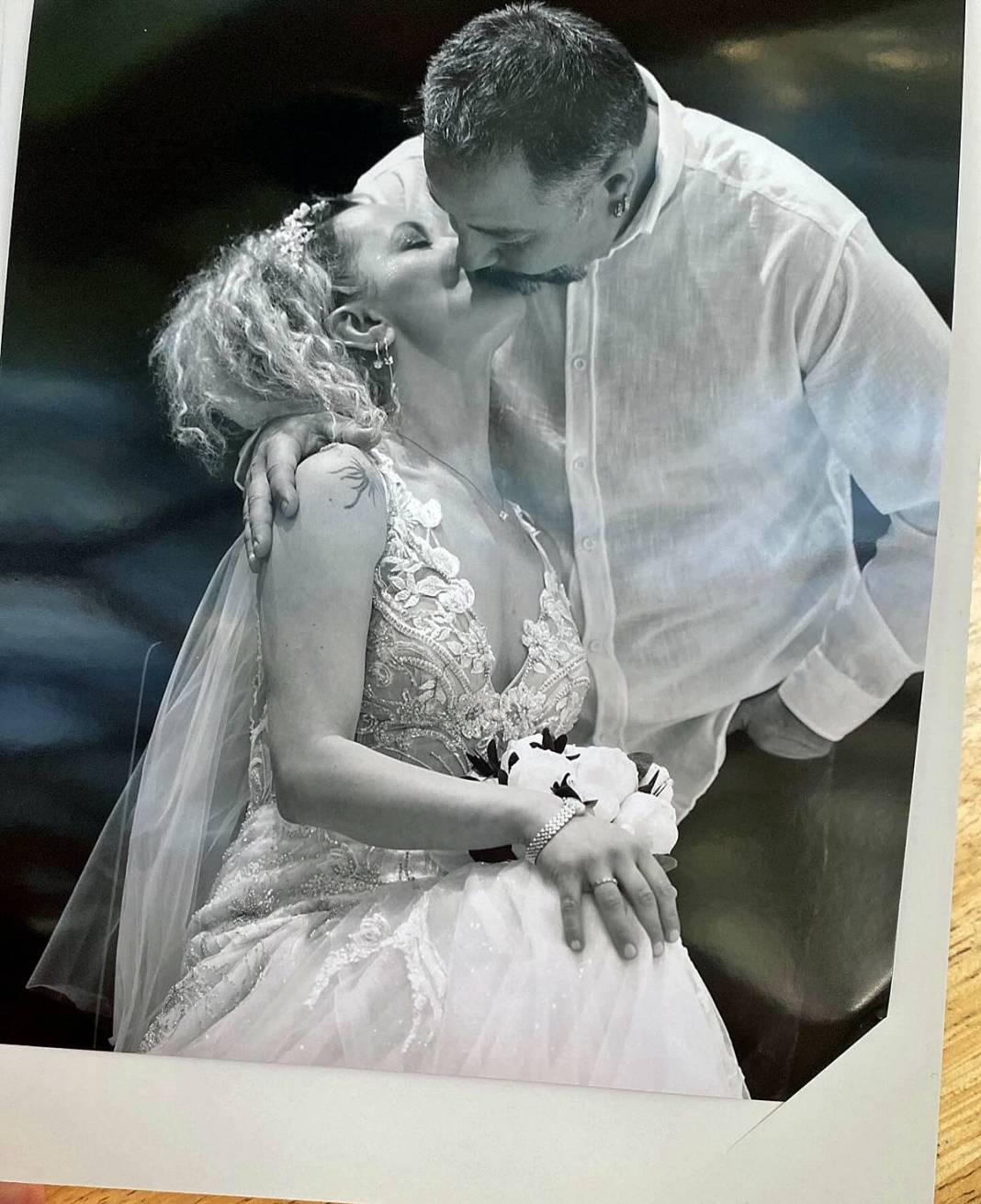 Yıldız Asyalı'dan sürpriz nikah: O iş insanıyla sessiz sedasız evlendi! Sevindiren haberi sosyal medyadan duyurdu 6